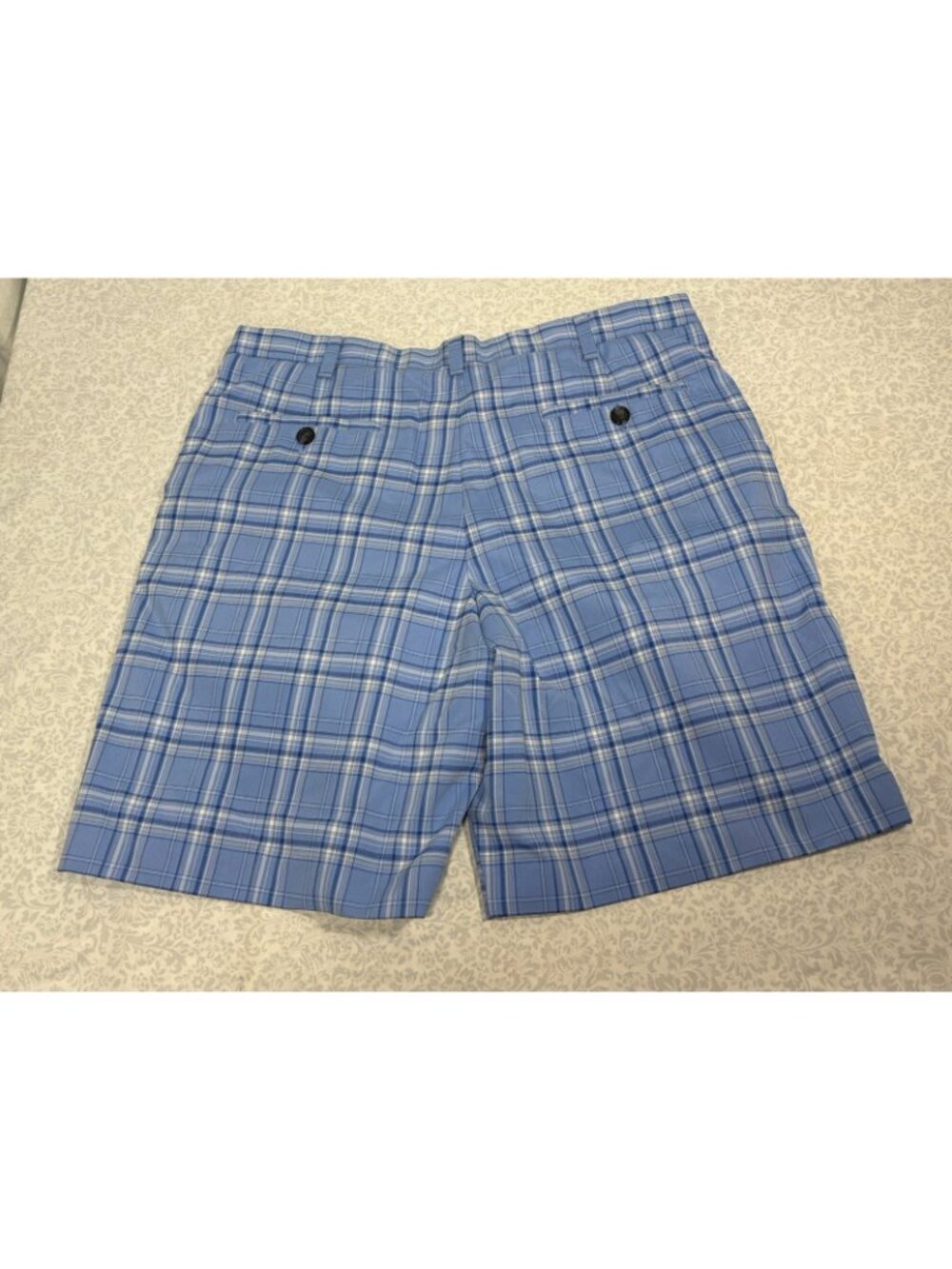 Men’s Sz 36 Izod Performance Golf Shorts Blue Plaid - Picture 7 of 7